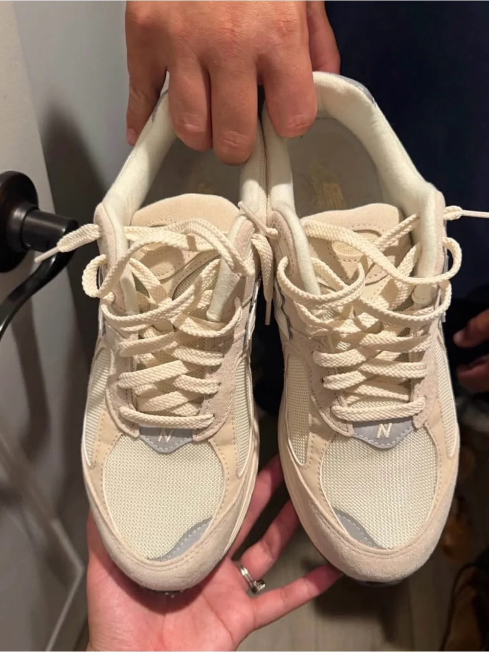 New Balance Women's Neutral Suede & Mesh Trainer in Beige and Cream